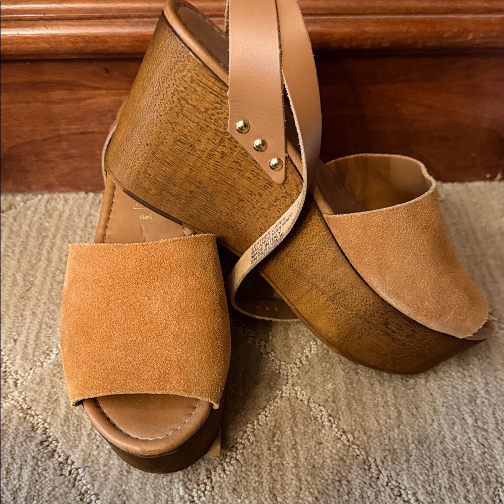 Seychelles Brown Suede Sandals - Picture 2 of 3